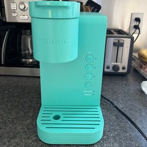 Keurig K-Express Essentials Single-Serve K-Cup Pod Coffee Maker, Teal